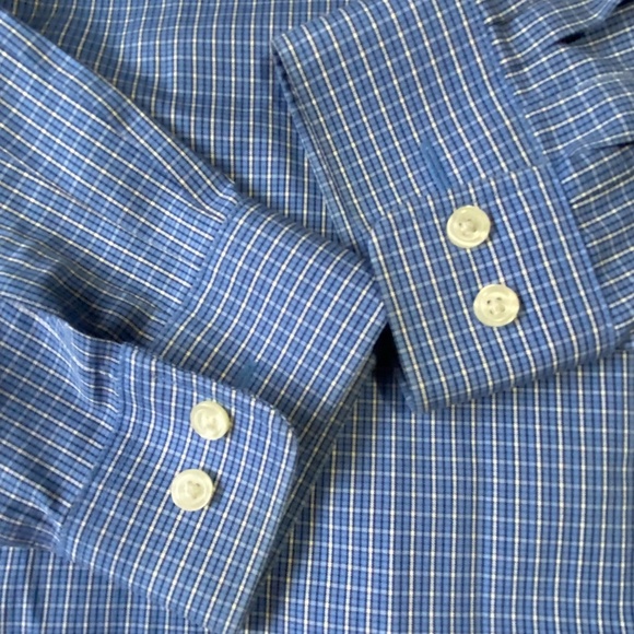 Eddie Bauer Mens Blue Cotton Lightweight Wrinkle Free Relaxed Fit Shirt- Sz-L - Picture 4 of 15